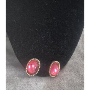Vintage  Dark  Pink Clip On Earrings  1 In Acrylic.  Some Wear Due To Age